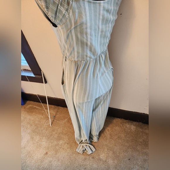 No Boundaries jumper - Picture 2 of 3